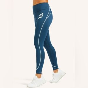 Peloton Capri Leggings